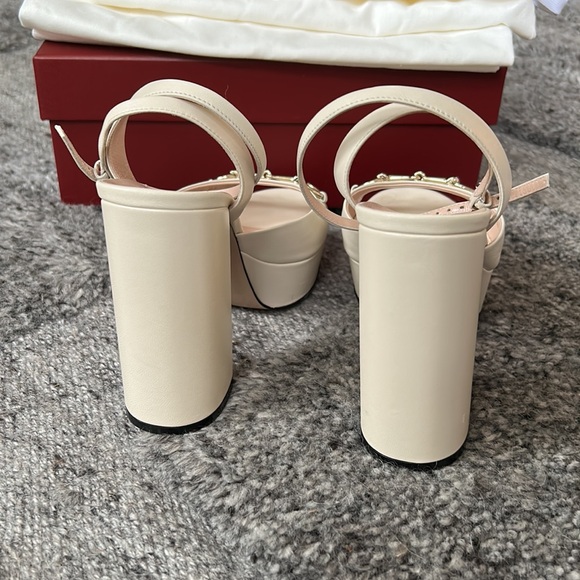 Gucci Platform Horsebit Heel - Picture 7 of 11